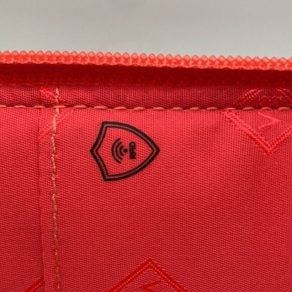 Vera Bradley crossbody RFID wallet, excellent used condition - Picture 9 of 11